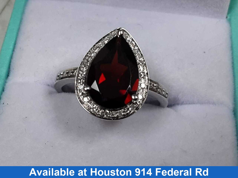 Women's Ring - White Gold 14k (.585) 3.3 grams Size 7.5