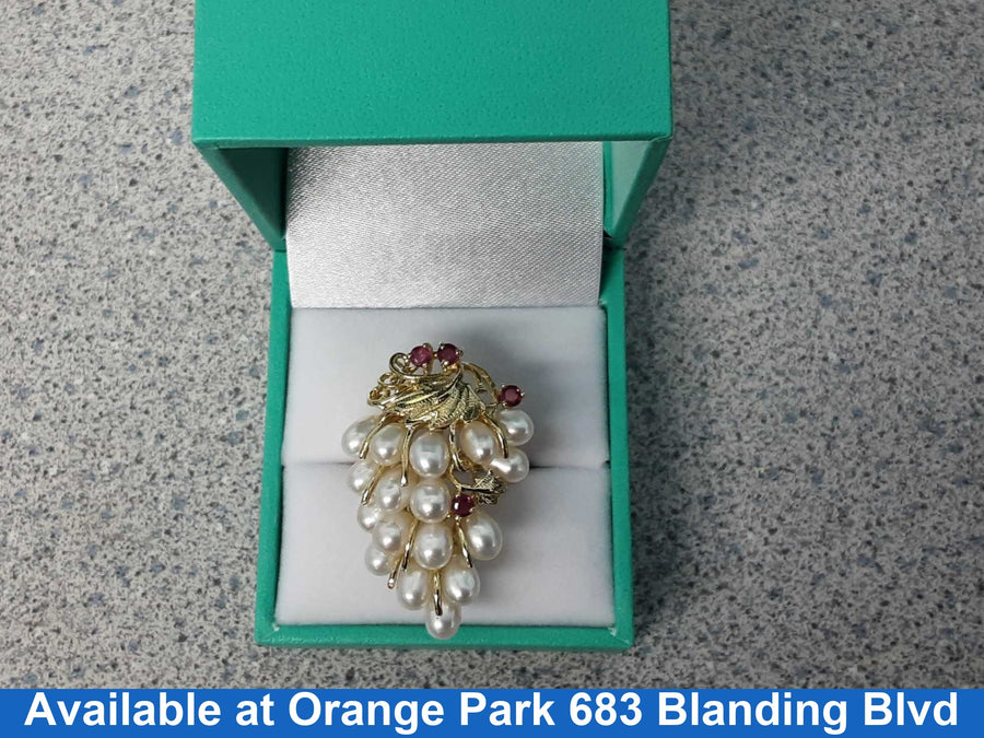 Women's Ring - Yellow Gold 14k (.585) 8 grams Size 8