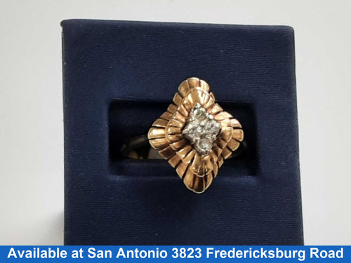 Women's Ring - Yellow Gold 10k  Size 10