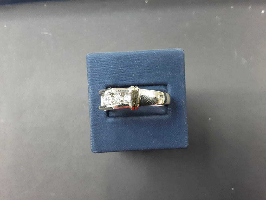 Men's Ring - Yellow Gold 14k (.585) 11.8 grams Size 20