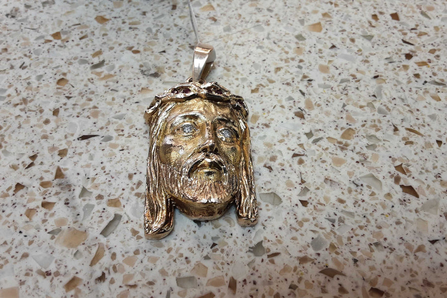 Religious Pendant - Yellow Gold 10k (.417) 40.9 grams