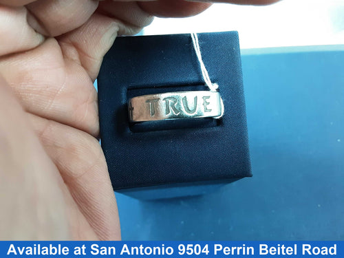 Women's Ring - Silver 7.3 grams Size 11
