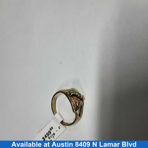 Women's Ring - Tricolor Gold 10k (.417) 2.5 grams Size 6