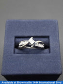 Women's Ring - White Gold 10k (.417) 2.9 grams Size 7.5