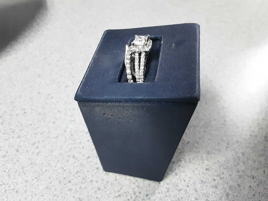 Ring - Engagement Set - White Gold 14k (.585) 4.5 grams Size 6.5