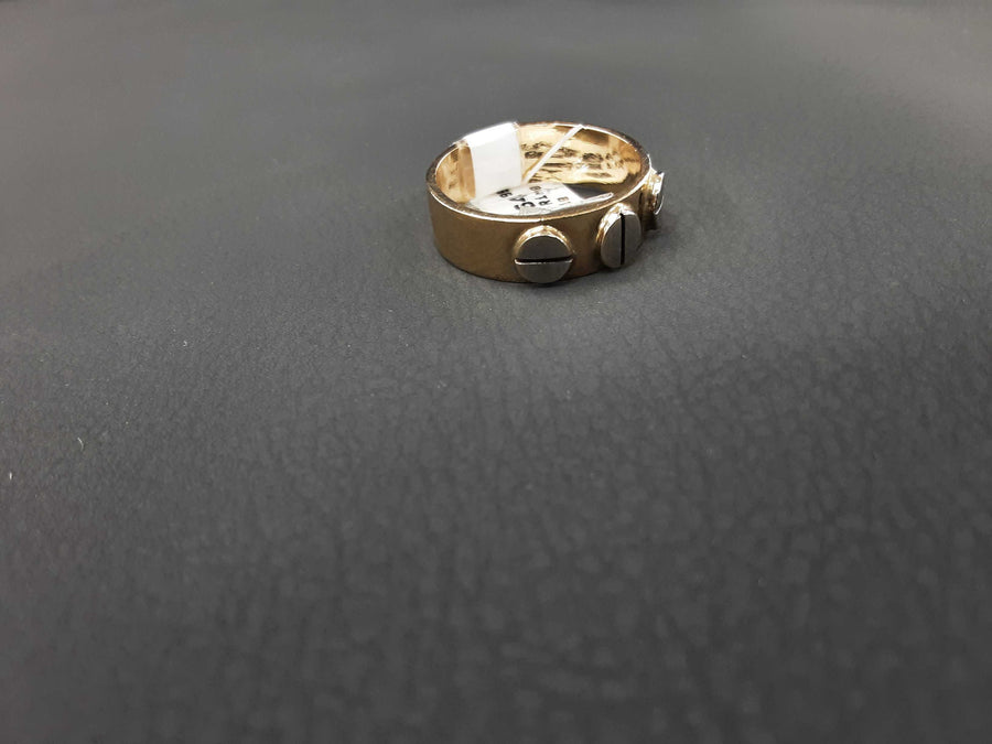 Women's Ring - Yellow Gold 10k (.417) 5.1 grams Size 7
