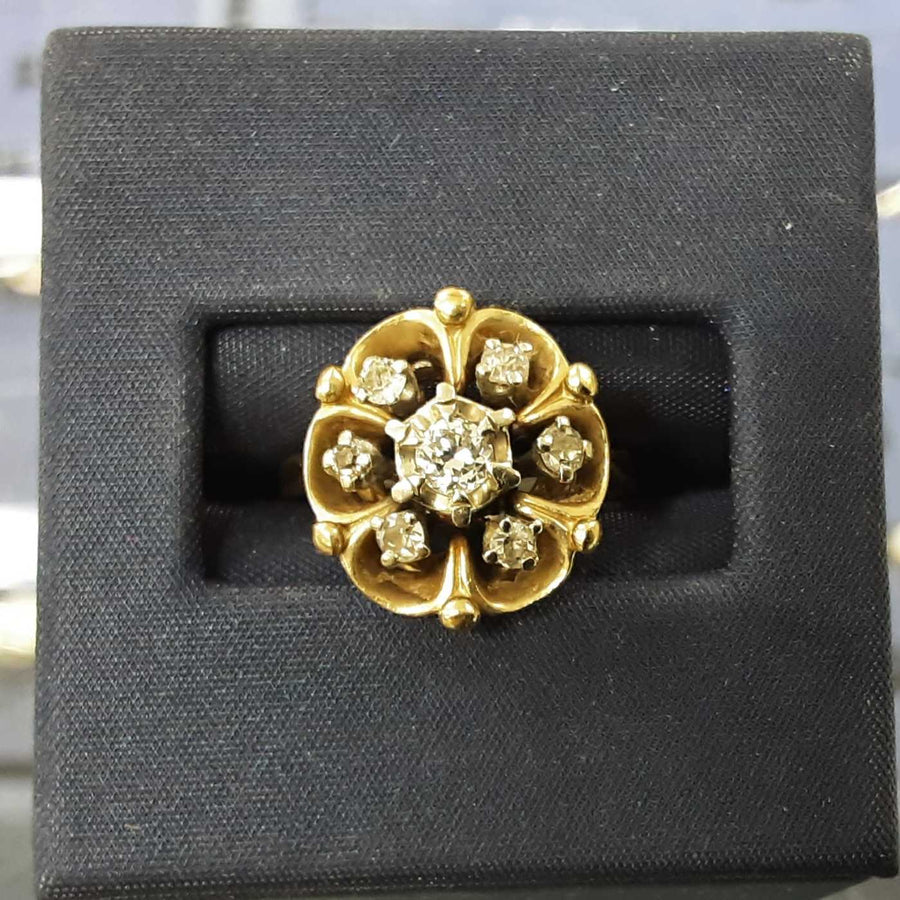 Women's Ring - Yellow Gold 14k (.585) 5.6 grams Size 6.5