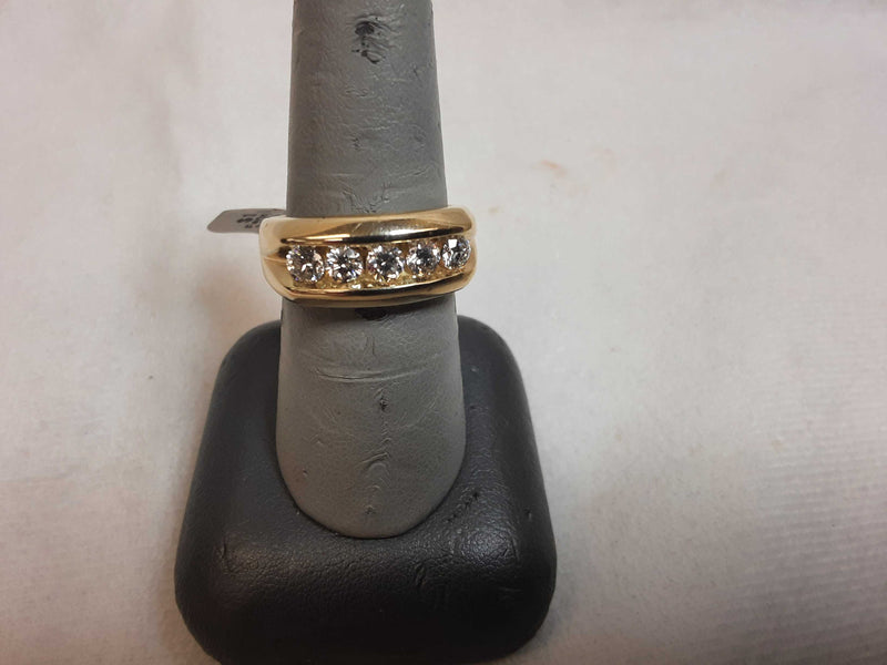 Fancy Wedding Band 14k