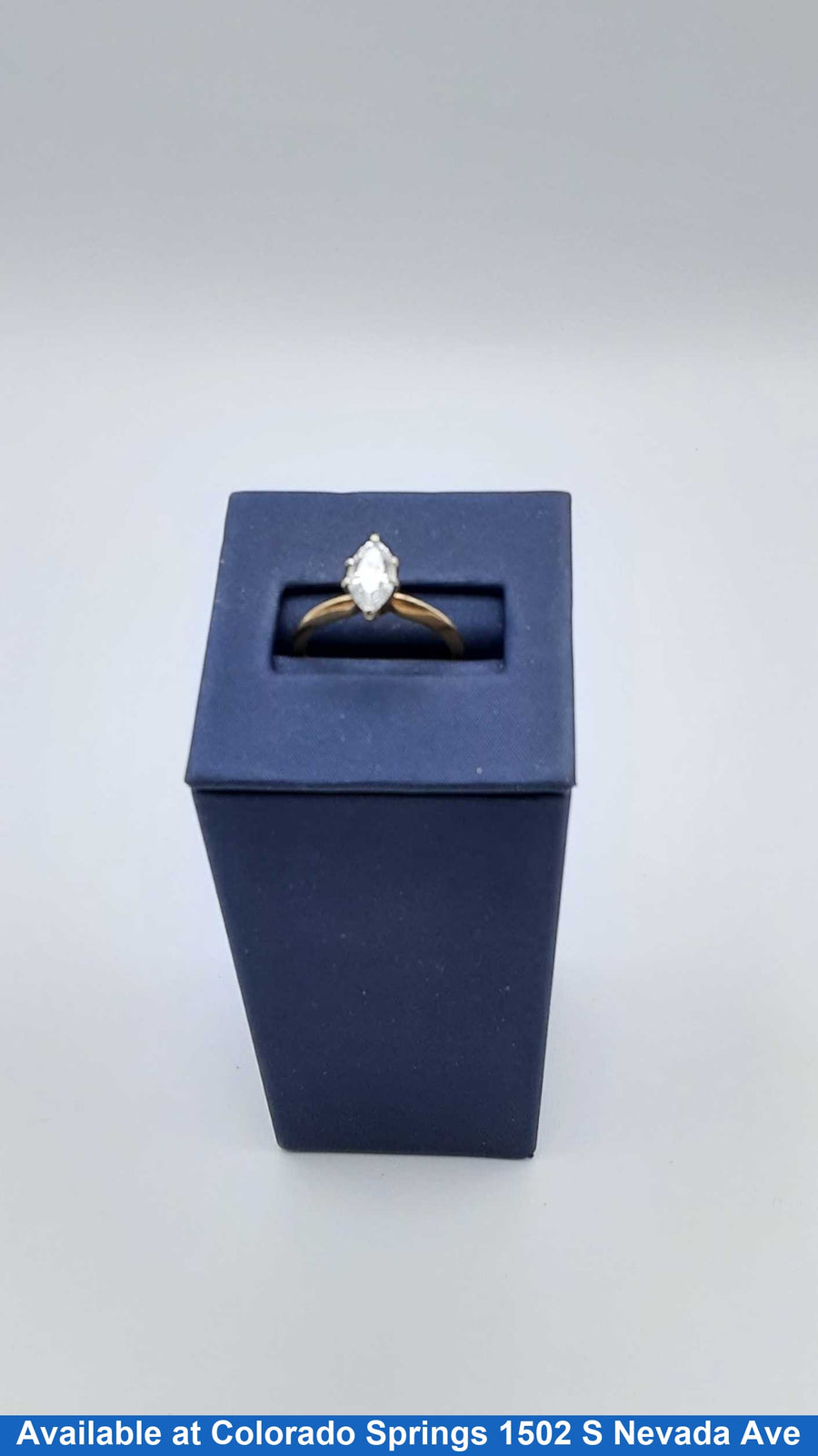 Women's Ring - Solitaire - Yellow Gold 14k (.585) 2.3 grams Size 7.5
