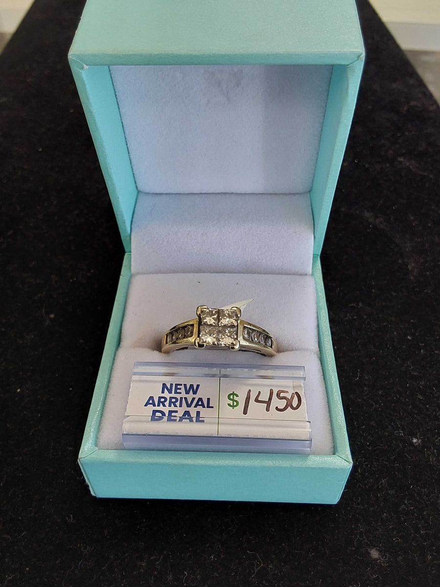 Ring - Wedding Set - Yellow Gold 14k (.585) 5 grams Size 9
