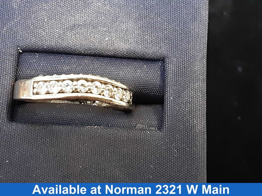 Ring - Wedding Band - White Gold 14k (.585) 3 grams Size 5