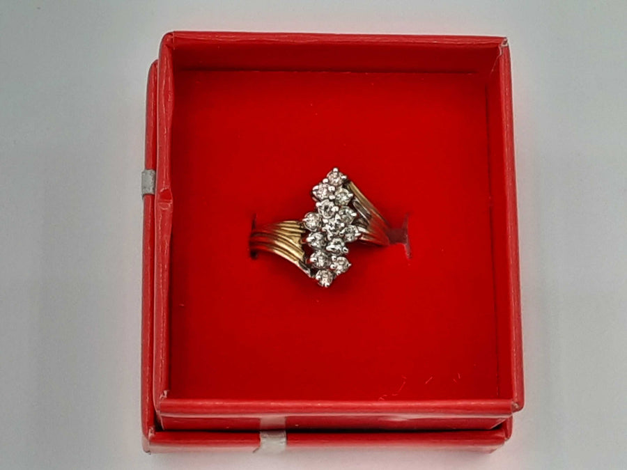 Women's Ring - Yellow Gold 10k (.417) 3.1 grams Size 7
