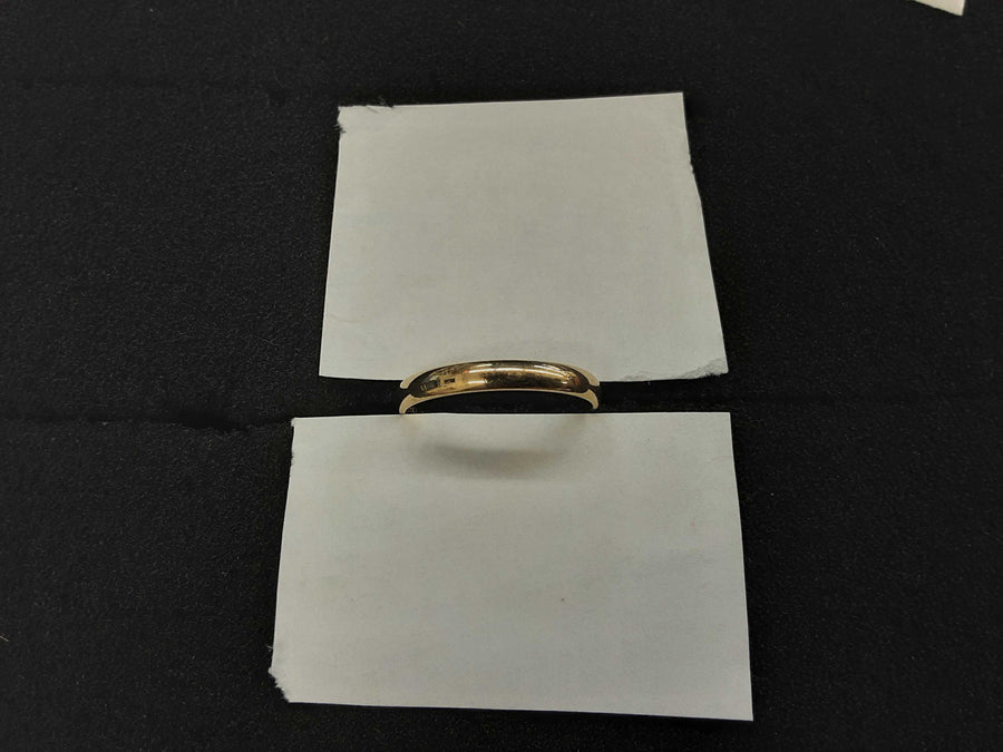 Ring - Wedding Band - Yellow Gold 14k (.585) 2.6 grams Size 10.5