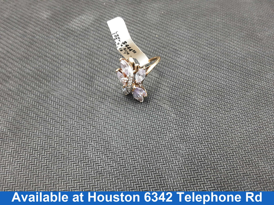 Women's Ring - Yellow Gold 10k (.417) 5.1 grams Size 7