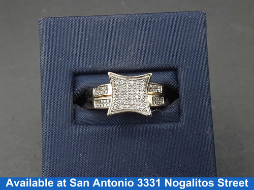 Women's Ring - Yellow Gold 14k (.585) 3.6 grams Size 11
