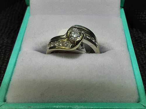 Women's Ring - White Gold 14k (.585) 5.4 grams Size 6