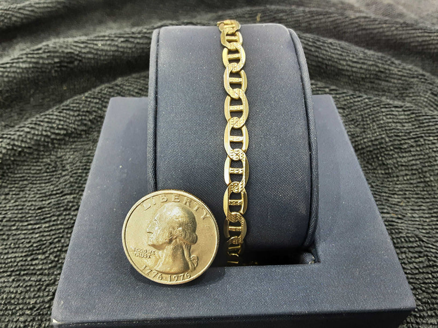 Bracelet - Yellow Gold 14k (.585) 9.6 grams 8 inch
