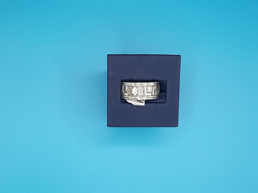 Women's Ring - Silver 9.3 grams Size 10