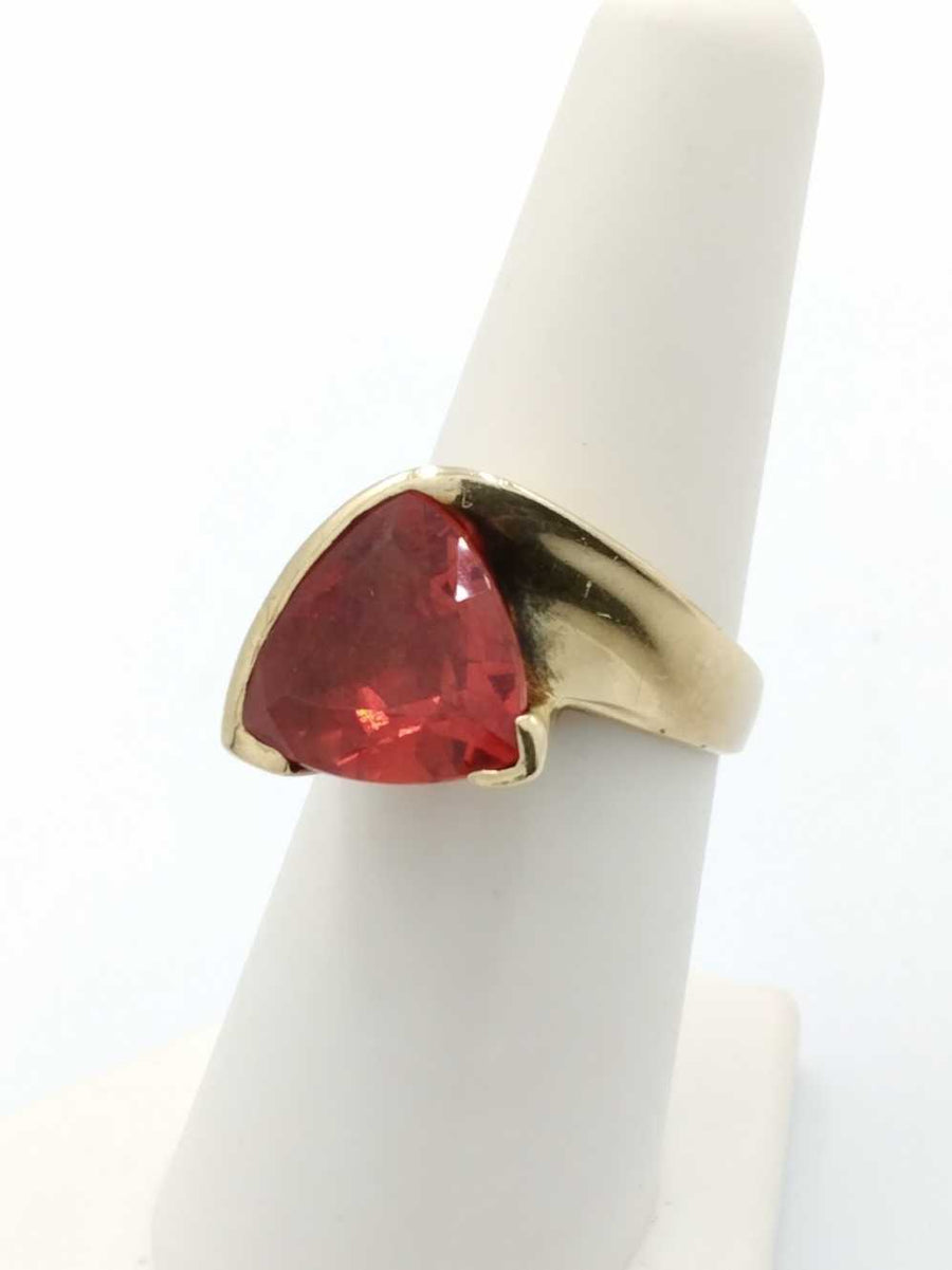 Women's Ring - Yellow Gold 10k (.417) 5.2 grams Size 7.5