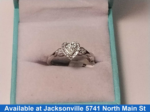 Women's Ring - Silver 2.6 grams Size 7