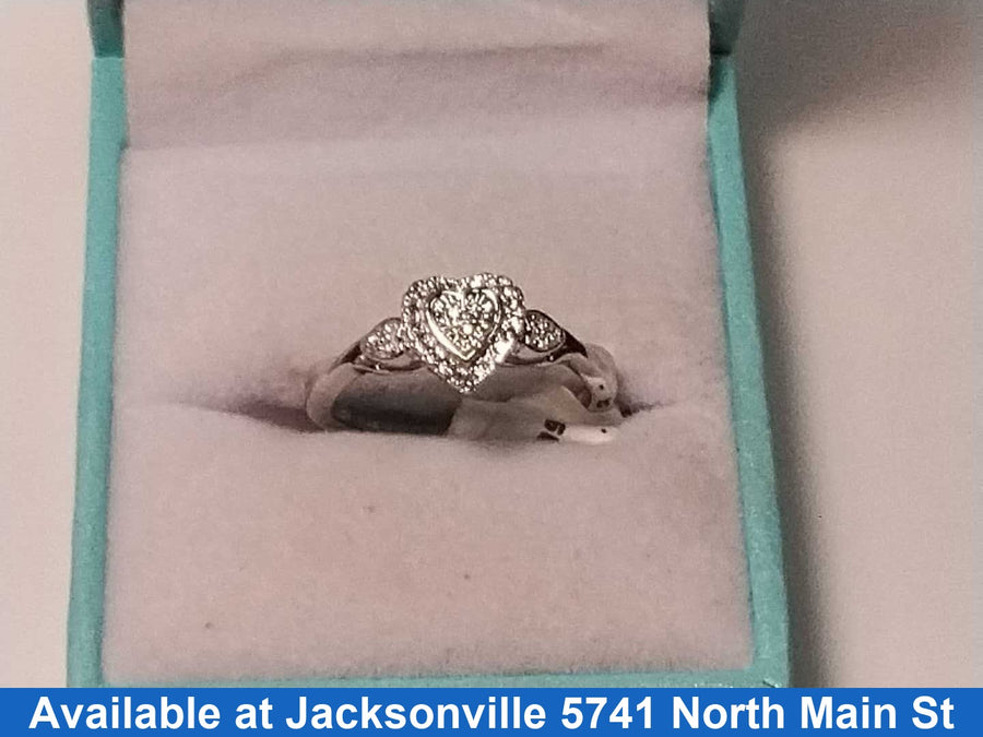 Women's Ring - Silver 2.6 grams Size 7