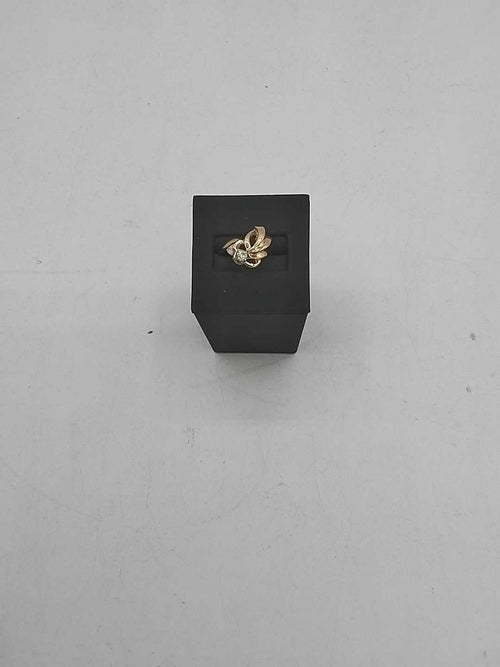 Women's Ring - Solitaire - Yellow Gold 14k (.585) 3.5 grams Size 8