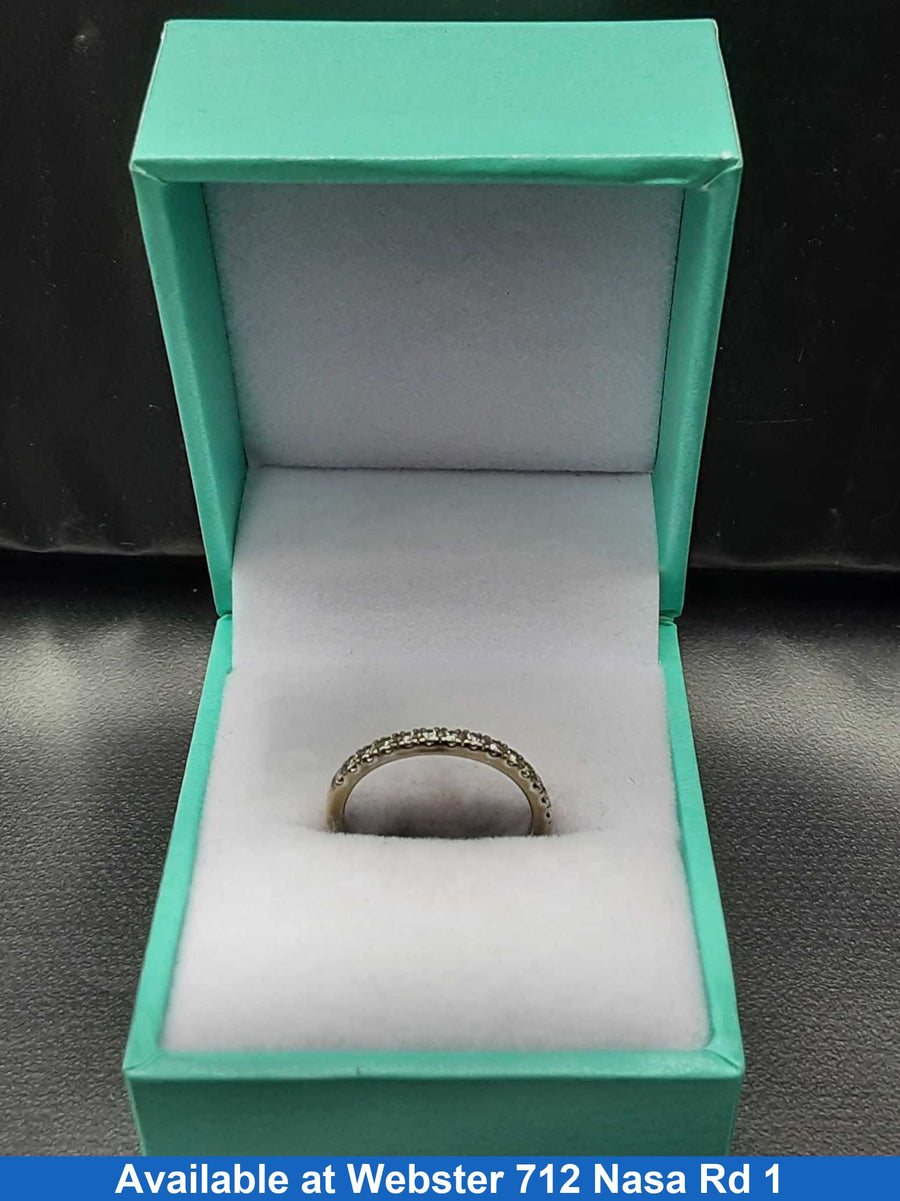 Women's Ring - Anniversary - White Gold 14k (.585) 1.6 grams Size 5