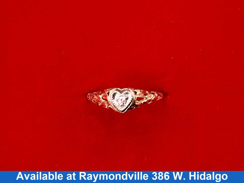 Women's Ring - Yellow Gold 10k (.417) 1.8 grams Size 8