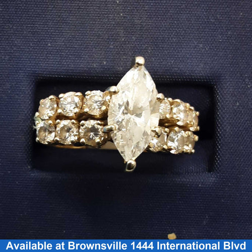 Women's Ring - Yellow Gold 10k (.417) 6.5 grams Size 7.5