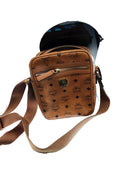 Mcm Mmraakc04co001 Beige / Tan Purse / Handbag