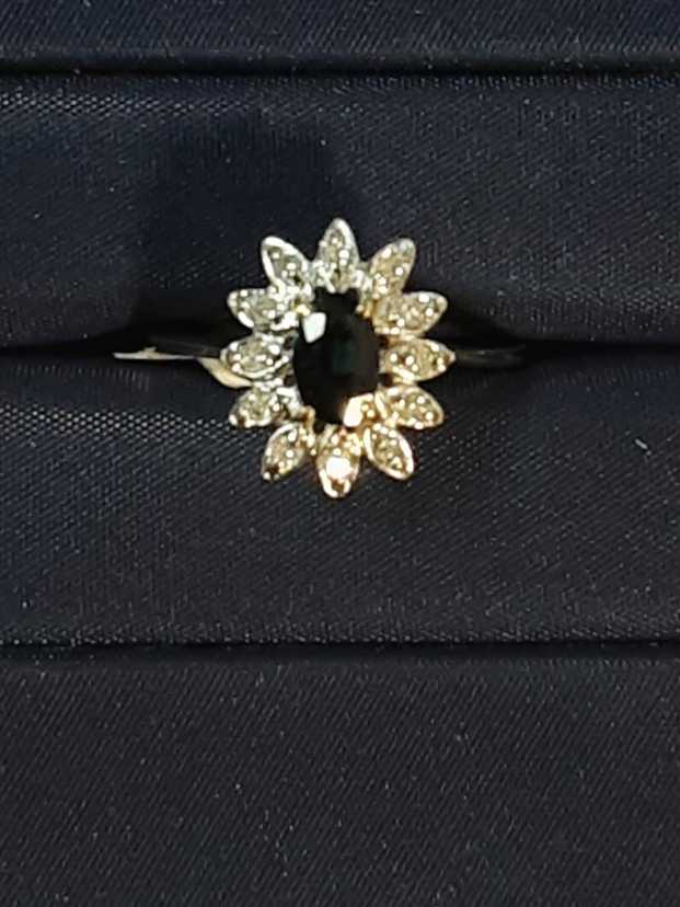 Women's Ring - Yellow Gold 10k (.417) 2.5 grams Size 20
