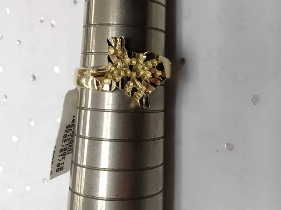 Men's Ring - Yellow Gold 10k (.417) 3.1 grams Size 10