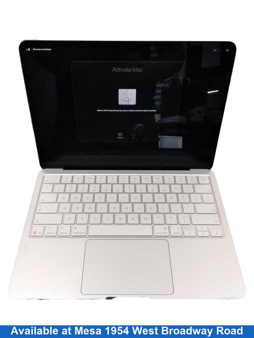 Apple A3404 8 Gb 256 Gb Gray Laptop