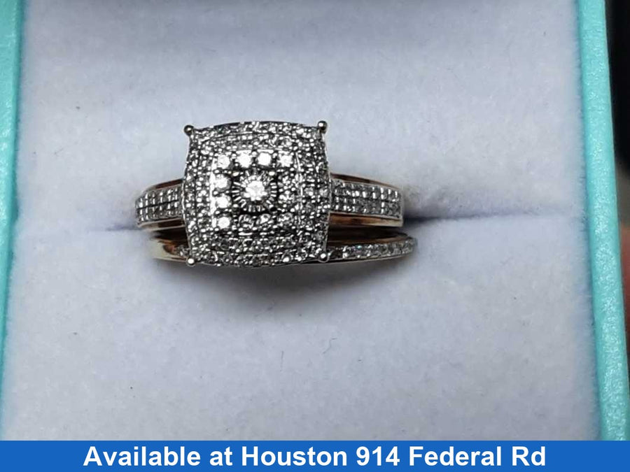 Ring - Engagement Set - Yellow Gold 10k (.417) 3.2 grams Size 5.5