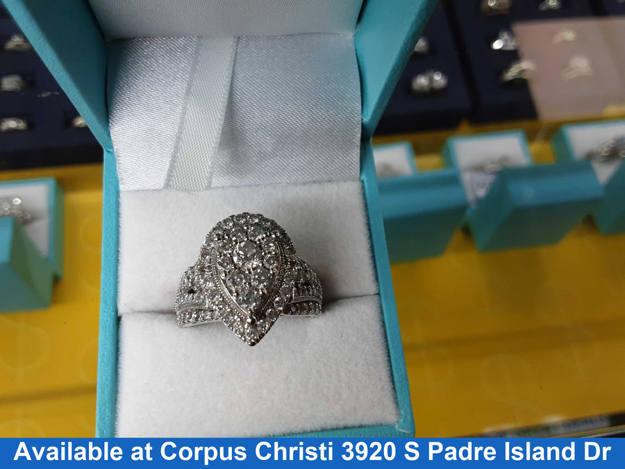 Women's Ring - White Gold 10k (.417) 6 grams Size 7.5