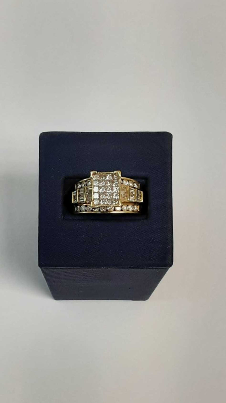 Women's Ring - Yellow Gold 14k (.585) 12.1 grams Size 9
