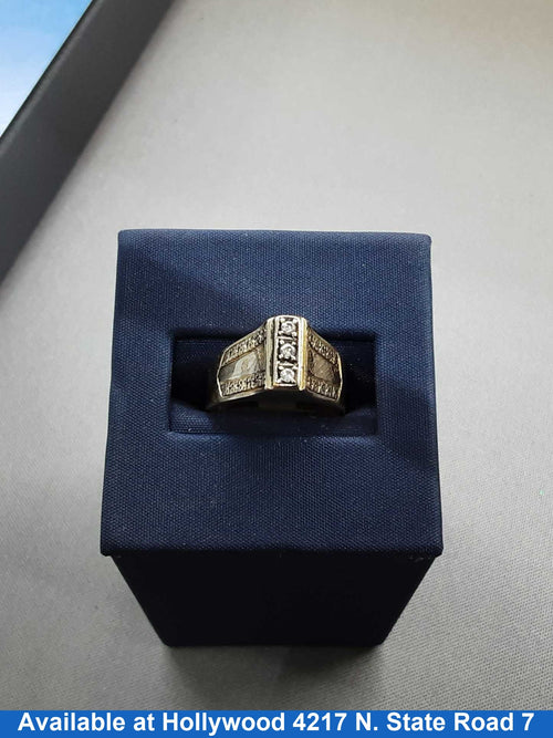 Women's Ring - Yellow Gold 14k (.585) 3.9 grams Size 4