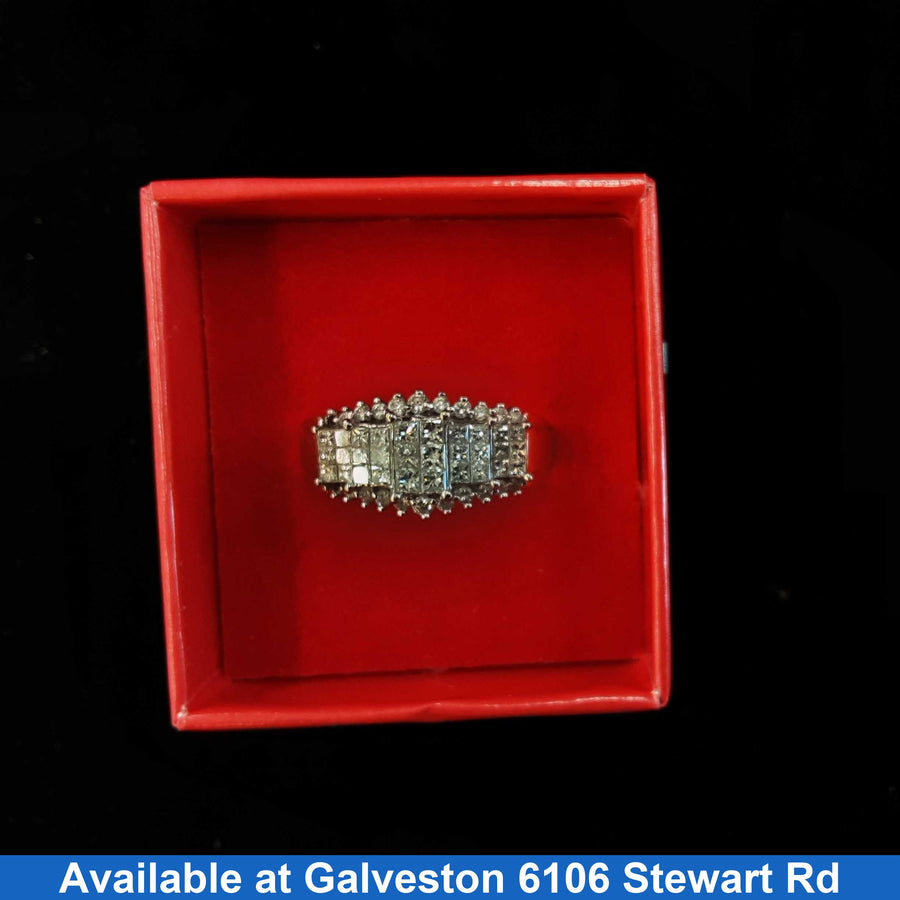 Women's Ring - Yellow Gold 14k (.585) 10.2 grams Size 8