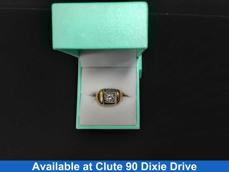 Men's Ring - Yellow Gold 14k (.585) 5.5 grams Size 7