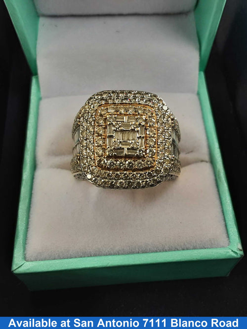 Men's Ring - Yellow Gold 10k (.417) 17.6 grams Size 8.5