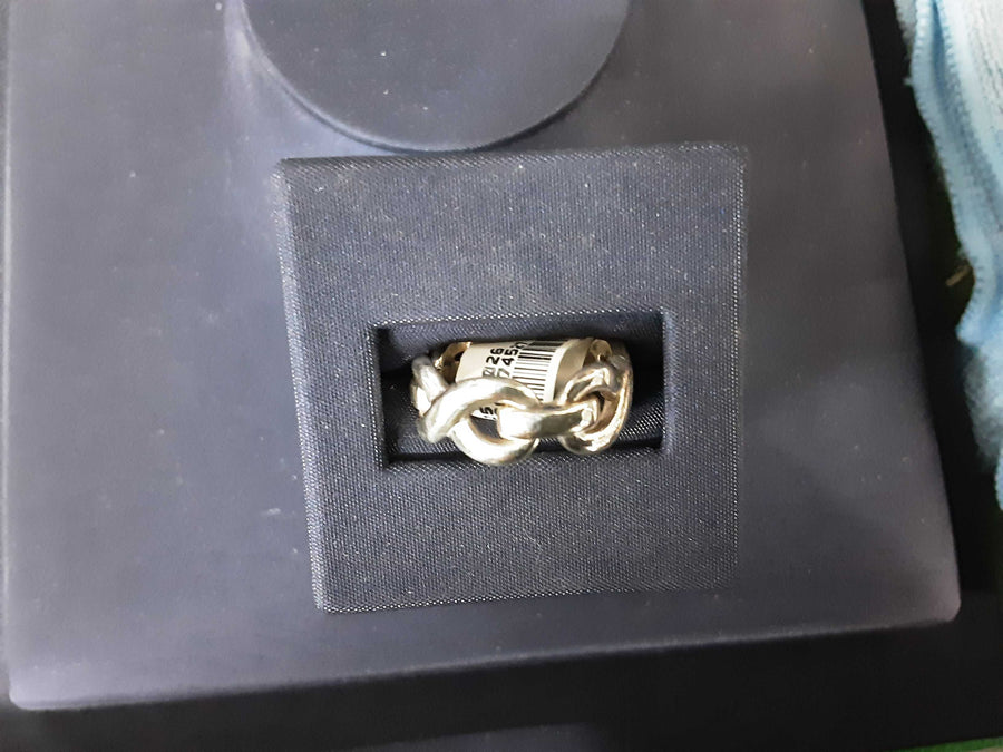 Women's Ring - Silver 5.9 grams Size 20