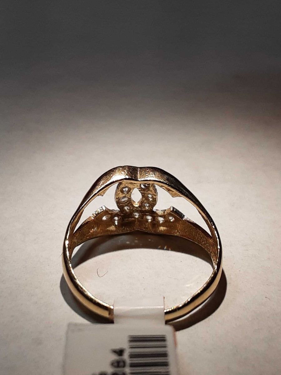 Women's Ring - Yellow Gold 14k (.585) 2.1 grams Size 5.5