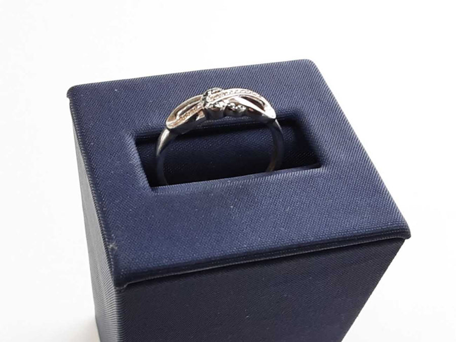 Women's Ring - White Gold 10k Size 7