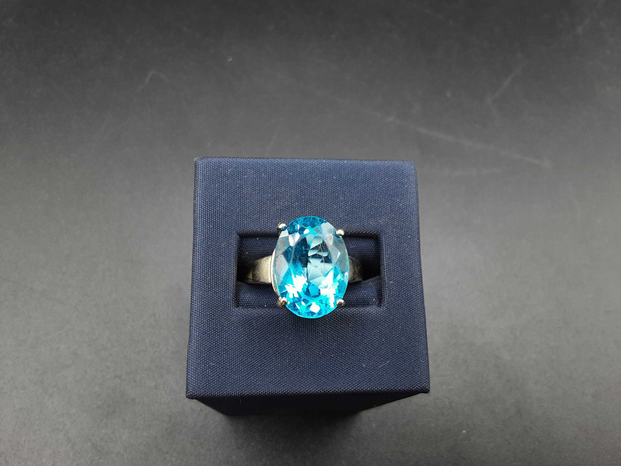 Women's Ring - Yellow Gold 10k (.417) 5.3 grams Size 10