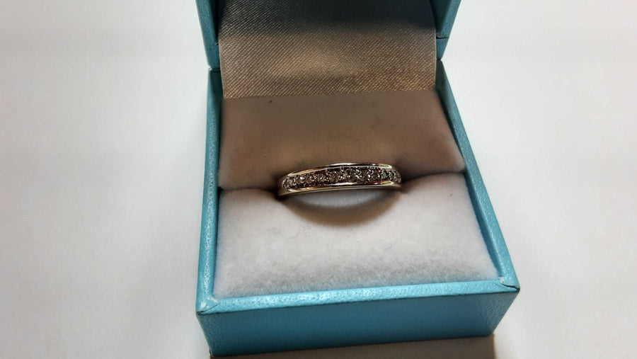 Ring - Wedding Band - White Gold 14k (.585) 2.6 grams Size 7.5