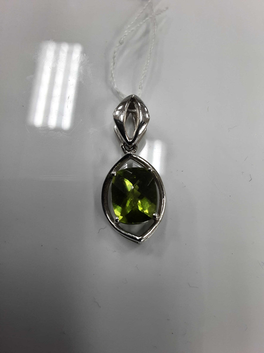 Symbol Pendant - White Gold 14k (.585) 2.8 grams