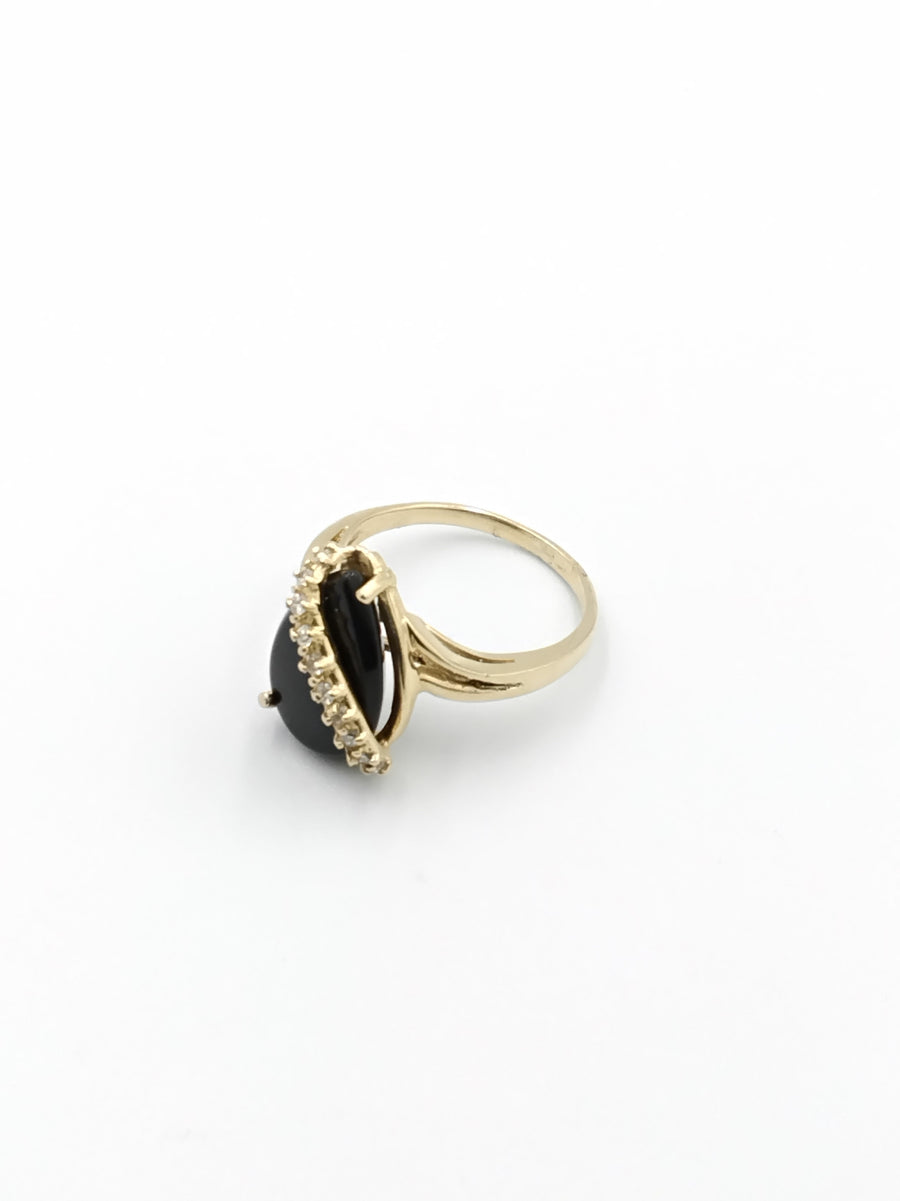 Women's Ring - Yellow Gold 14k (.585) 3.2 grams Size 5.5