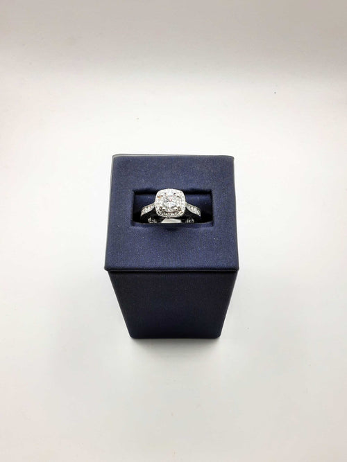 Women's Ring - Solitaire - White Gold 14k (.585) 4.7 Grams Size 3