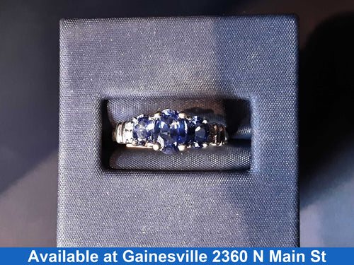 Women's Ring - White Gold 10k (.417) 2.6 grams Size 7
