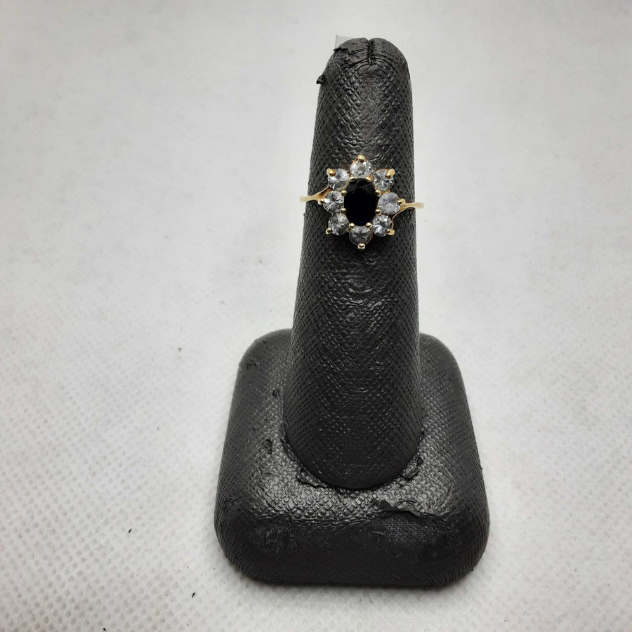 Ring - Wedding Set - Yellow Gold 10k (.417) 2.3 grams Size 5.5